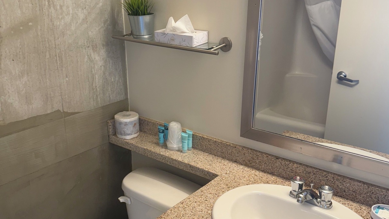 Photo of Bathroom in Hillhurst