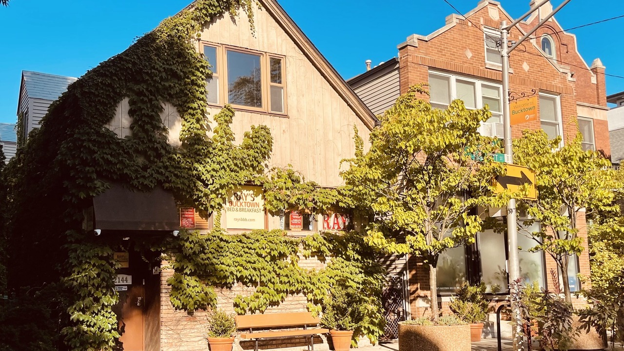 Photo of Buildings in Bucktown