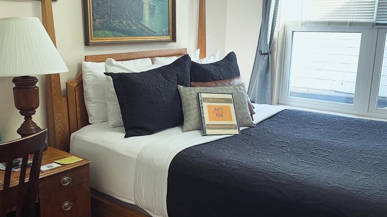 Photo of Others in Bucktown