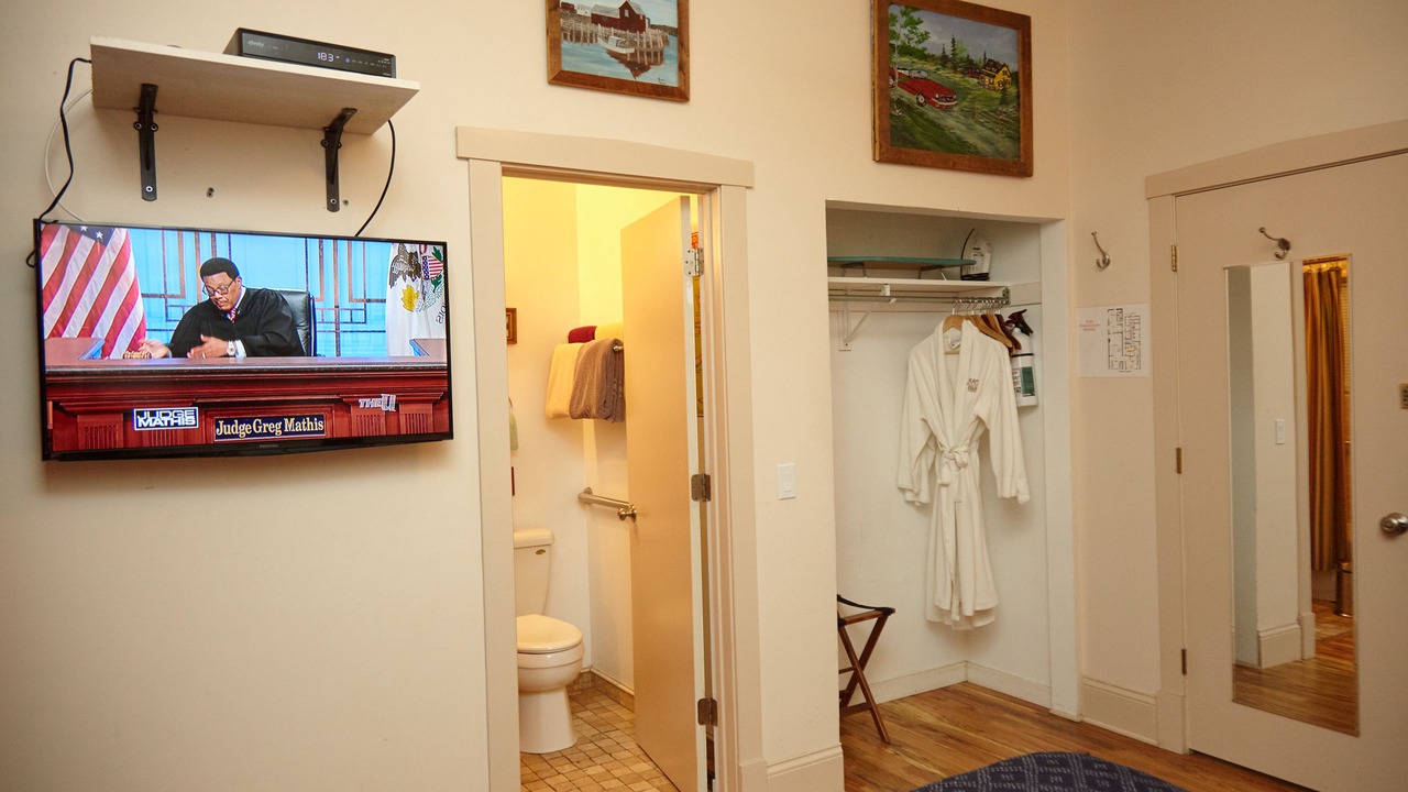 Photo of Bedroom in Bucktown