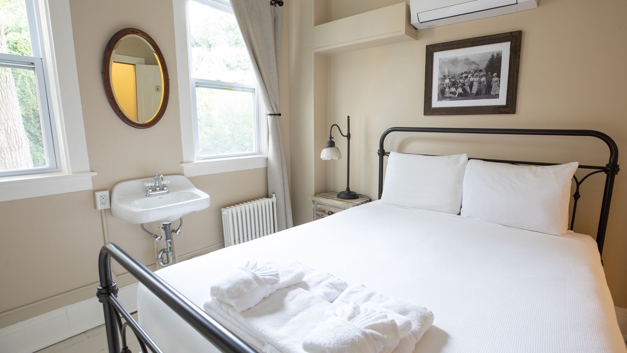 Photo of Bedroom in Mackinac Island
