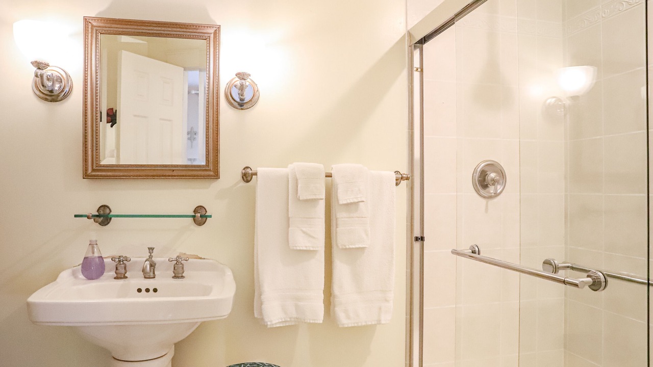 Photo of Bathroom in Onancock