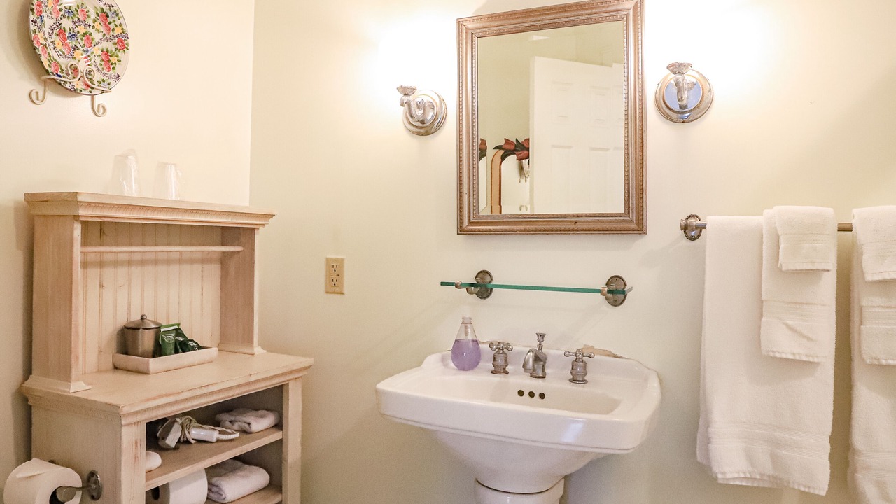 Photo of Bathroom in Onancock