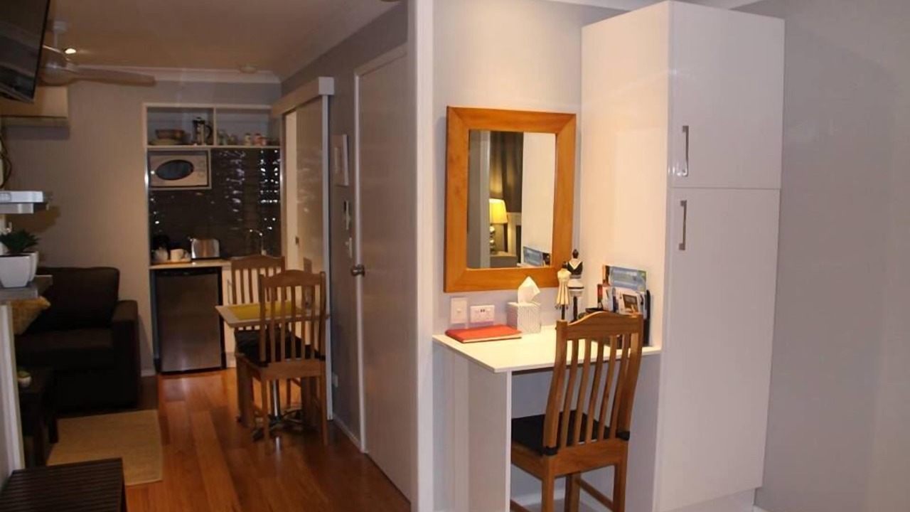 Photo of Livingroom in Chapel Hill