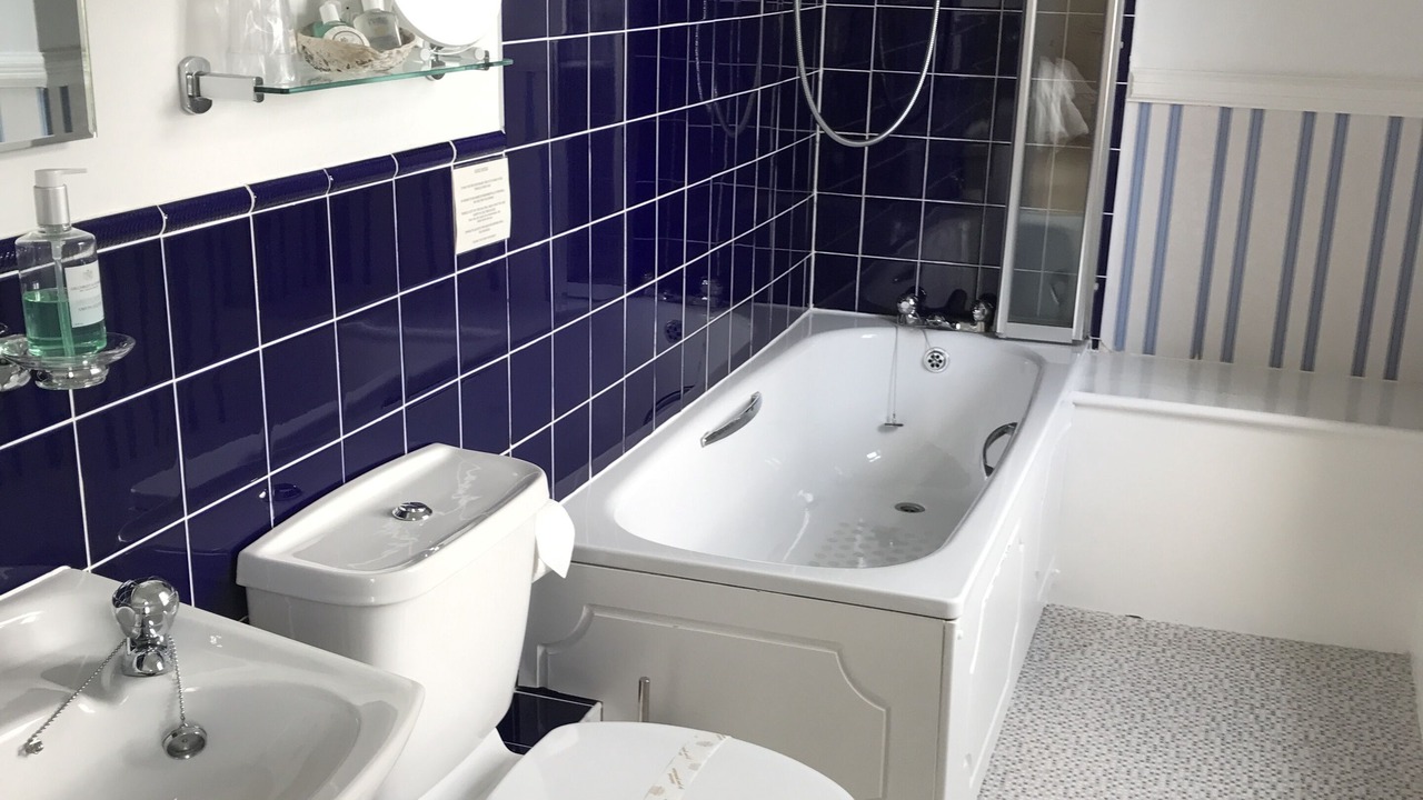 Photo of Bedroom in Old Cleeve