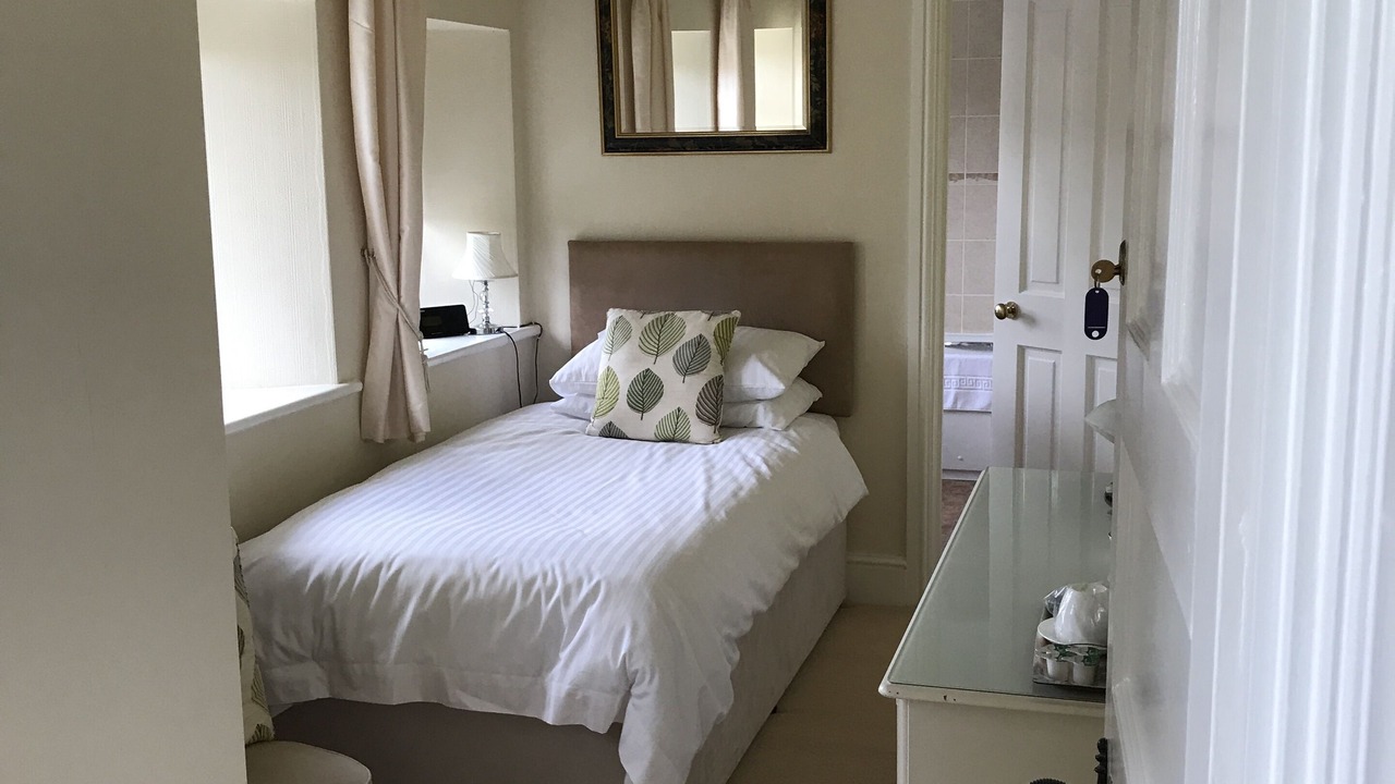 Photo of Bedroom in Old Cleeve