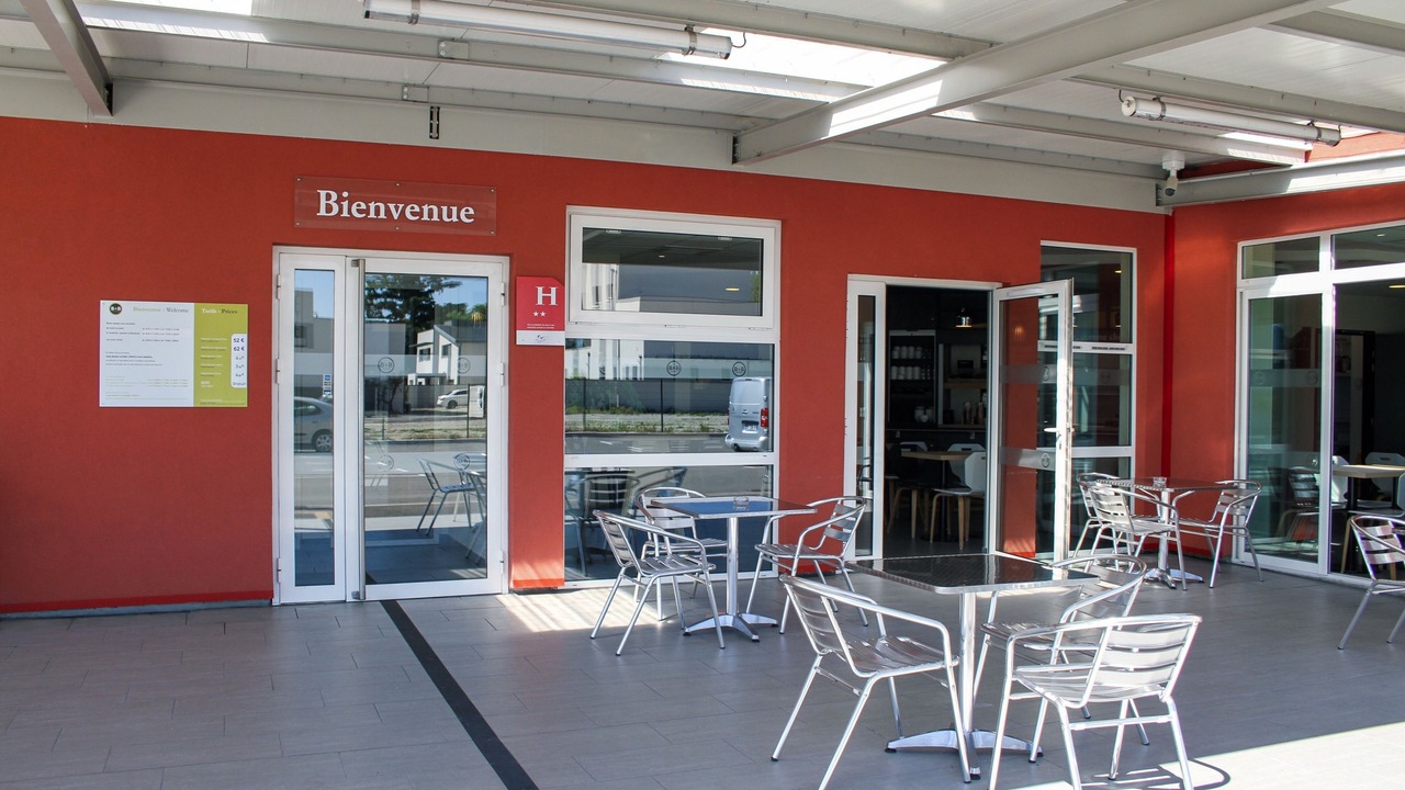 Photo of Outdoor in Alixan