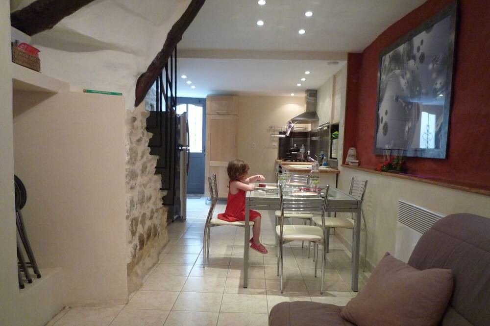 Photo of Livingroom in Labastide-en-Val