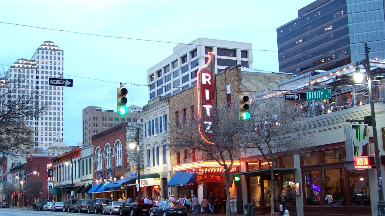 Photo of Outdoor in North University