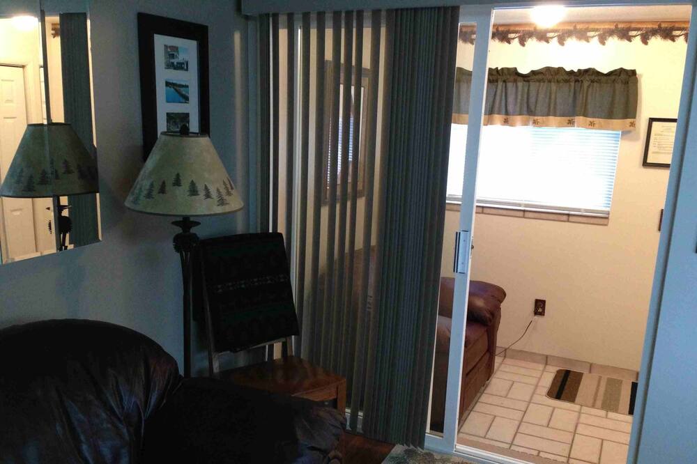 Photo of Bedroom in West Yellowstone