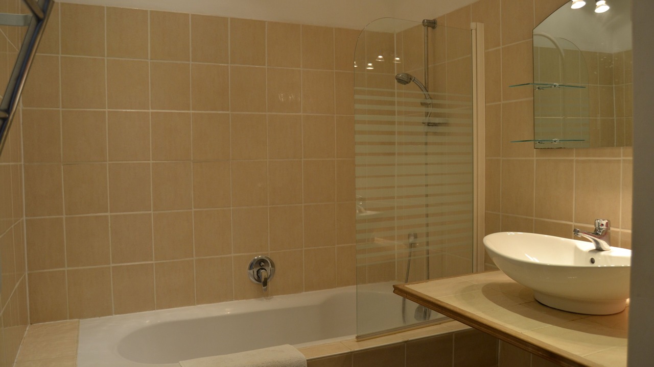 Photo of Bathroom in Embres-et-Castelmaure