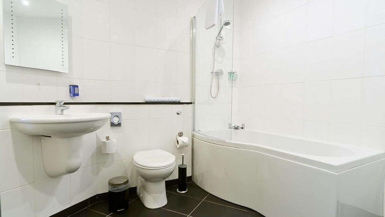 Photo of Bathroom in Warwick