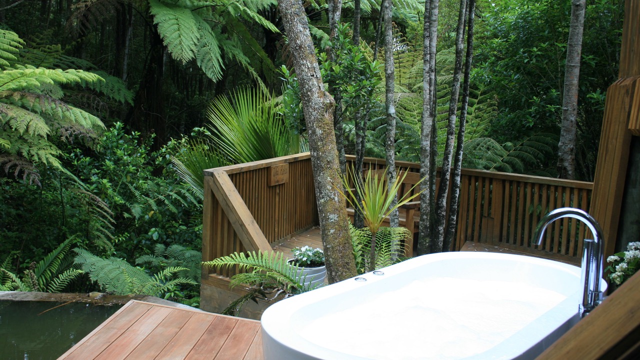 Photo of Others in Paremoremo