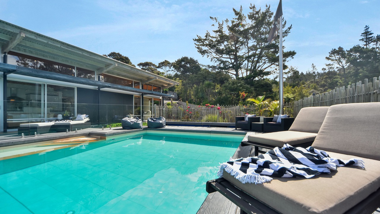 Photo of Outdoor in Paremoremo