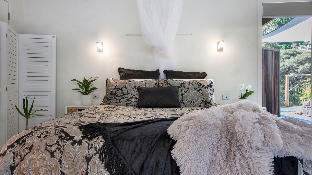 Photo of Others in Paremoremo