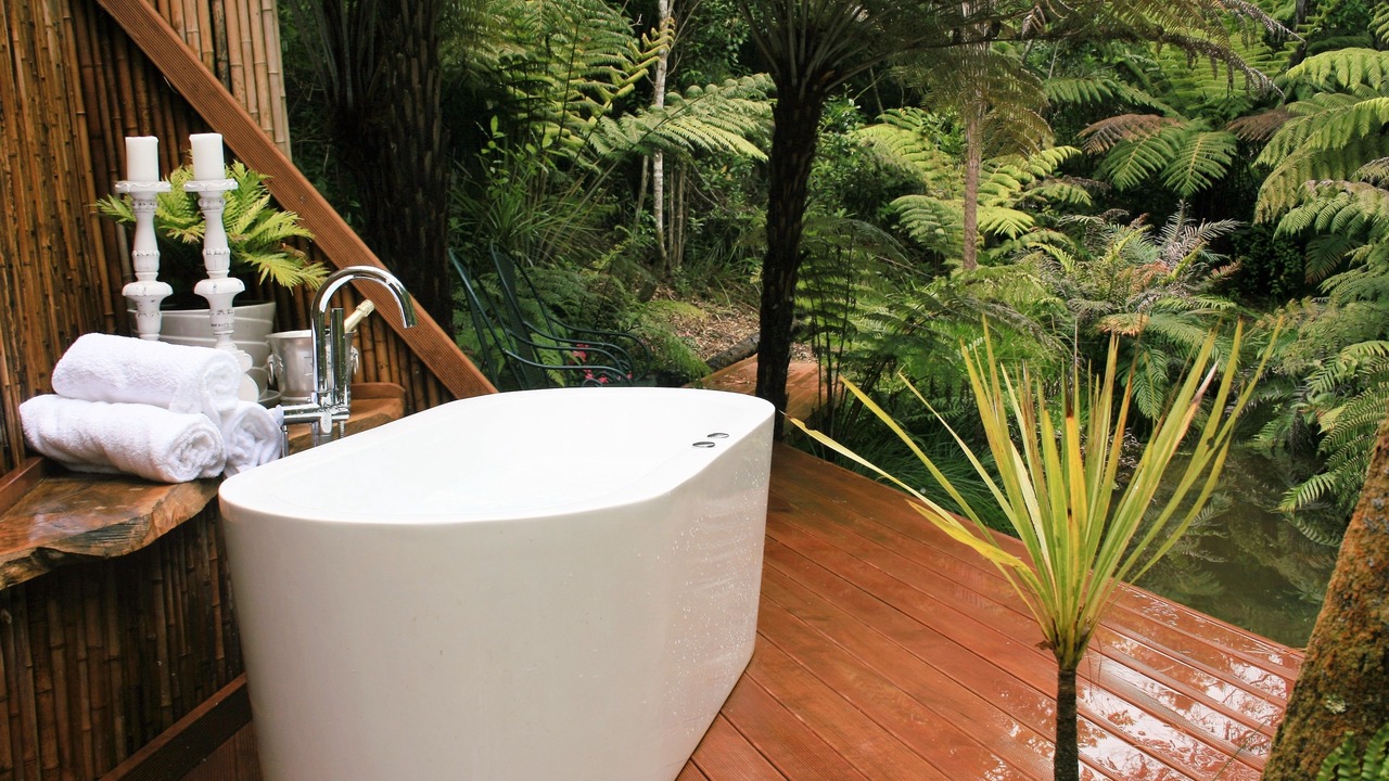 Photo of Bathroom in Paremoremo