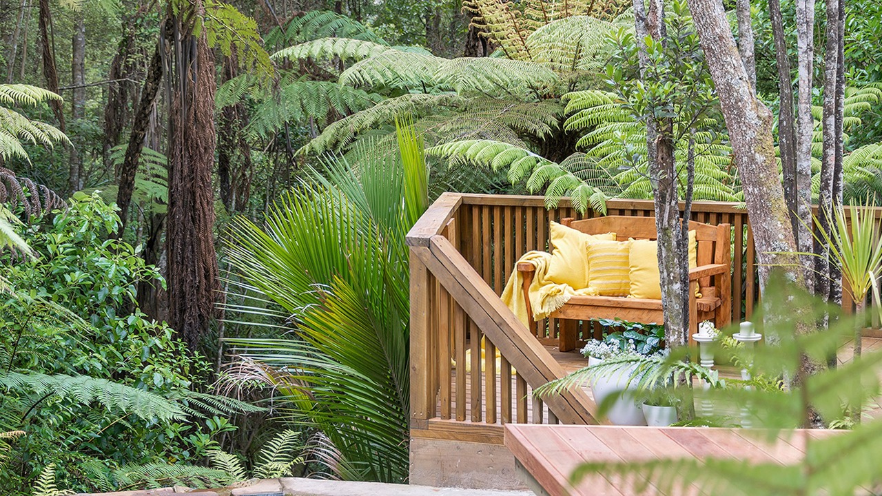Photo of Patio Balcony in Paremoremo