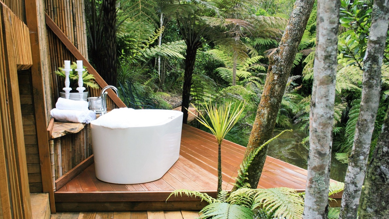 Photo of Others in Paremoremo