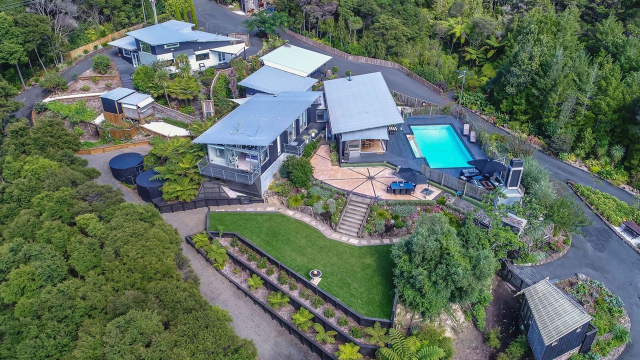 Photo of Outdoor in Paremoremo