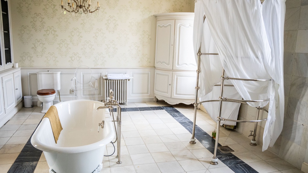 Photo of Bathroom in Lussac