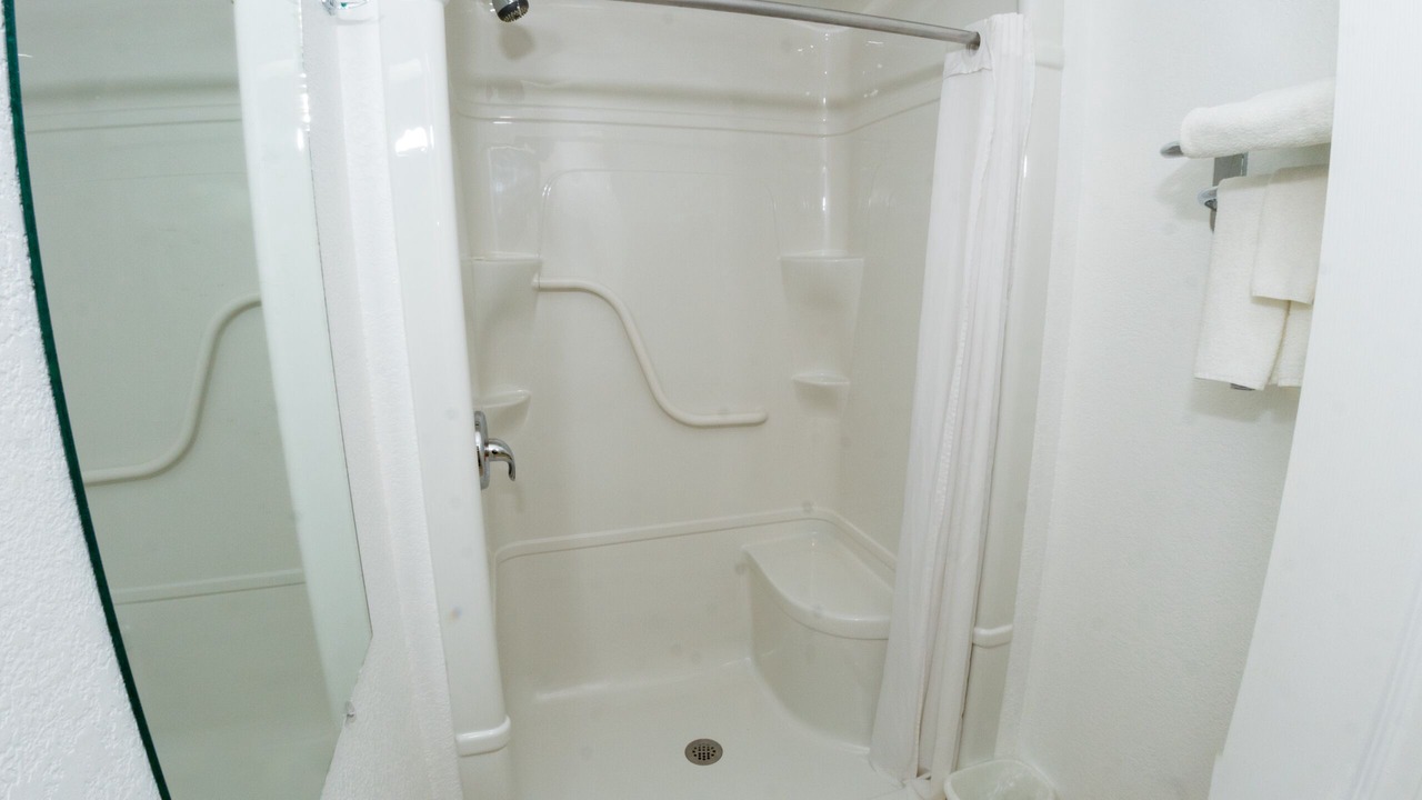 Photo of Bathroom in Dauphin