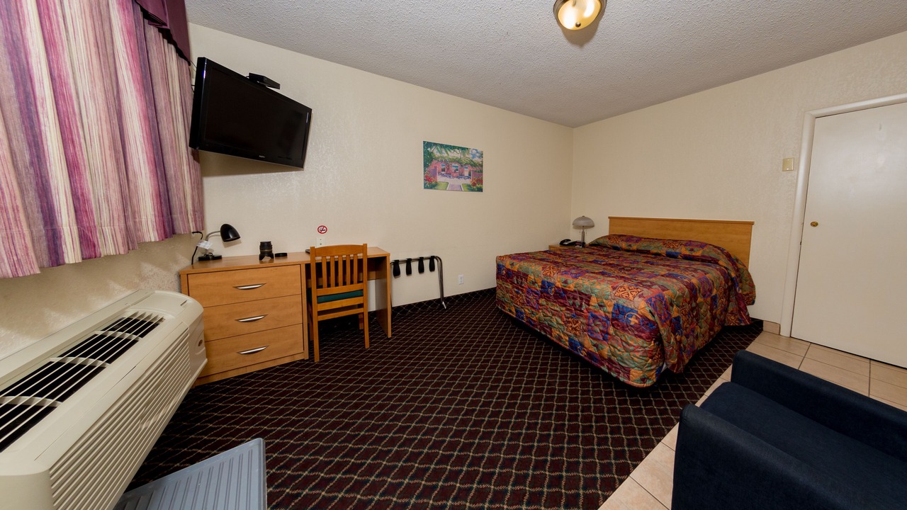 Photo of Bedroom in Dauphin