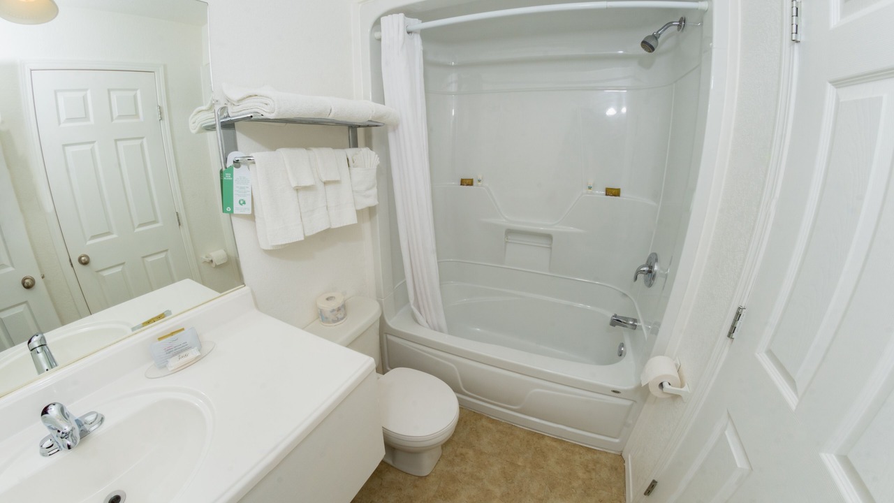 Photo of Bathroom in Dauphin