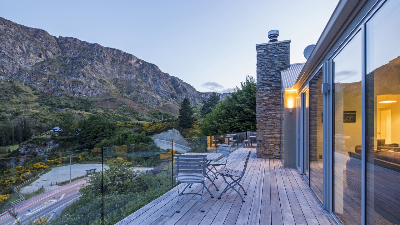 Photo of Patio Balcony in Arthur's Point