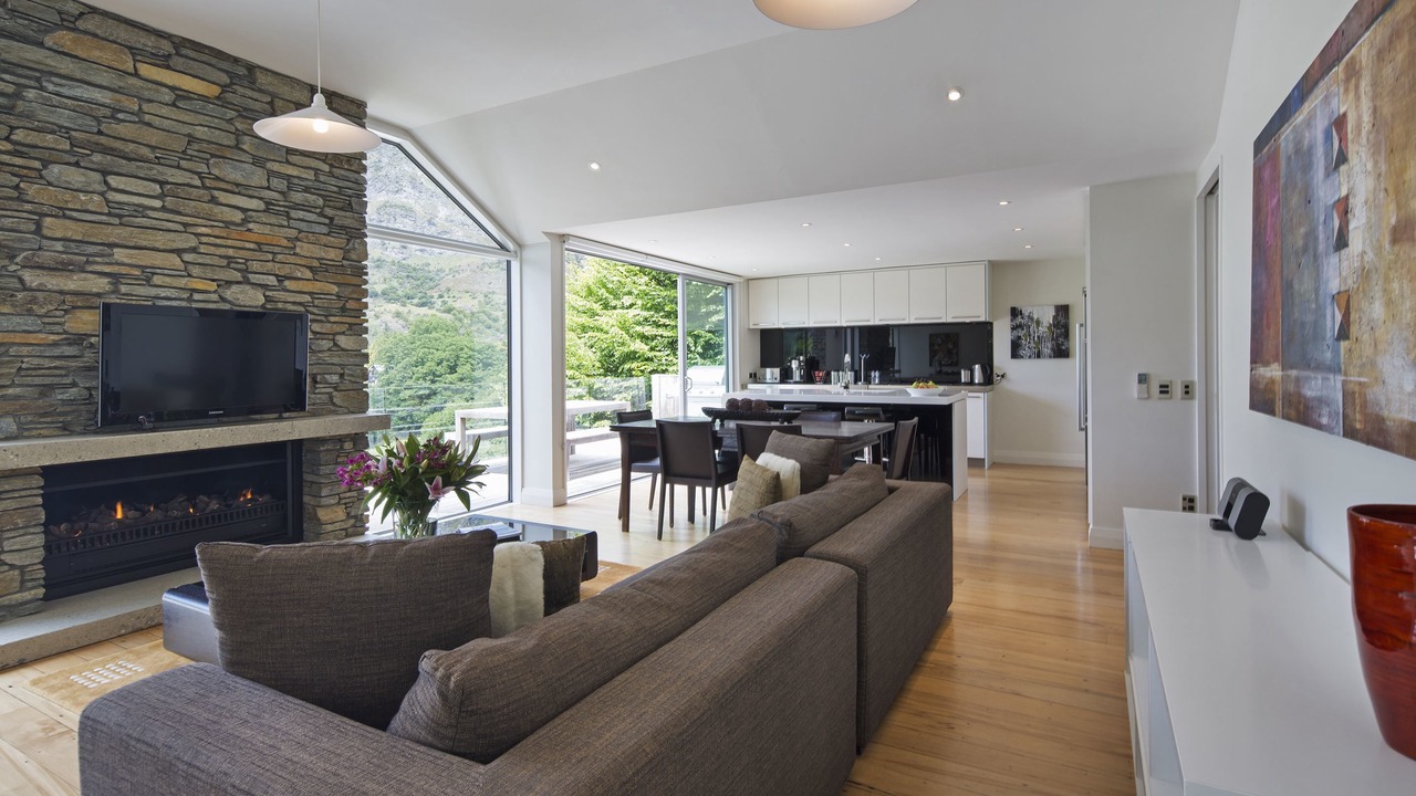 Photo of Livingroom in Arthur's Point