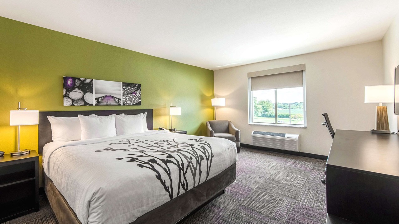 Photo of Bedroom in Galion