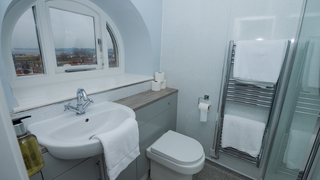 Photo of Bathroom in Exmouth