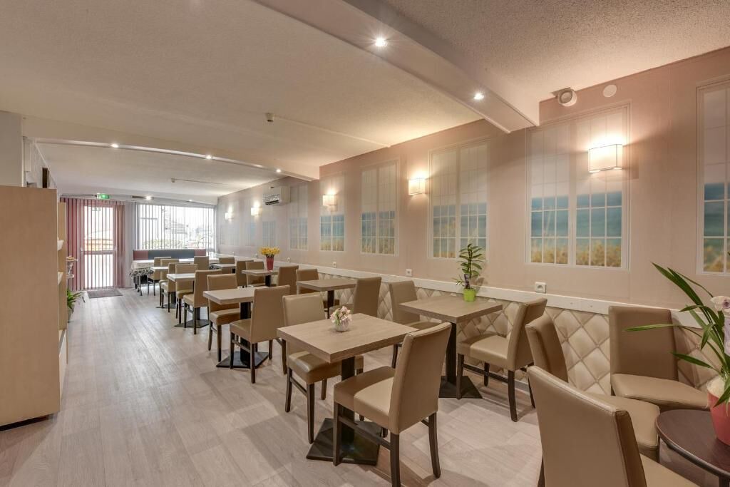 Photo of Others in Thouars