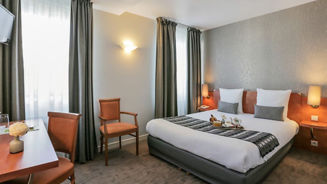 Photo of Bedroom in Vernantes