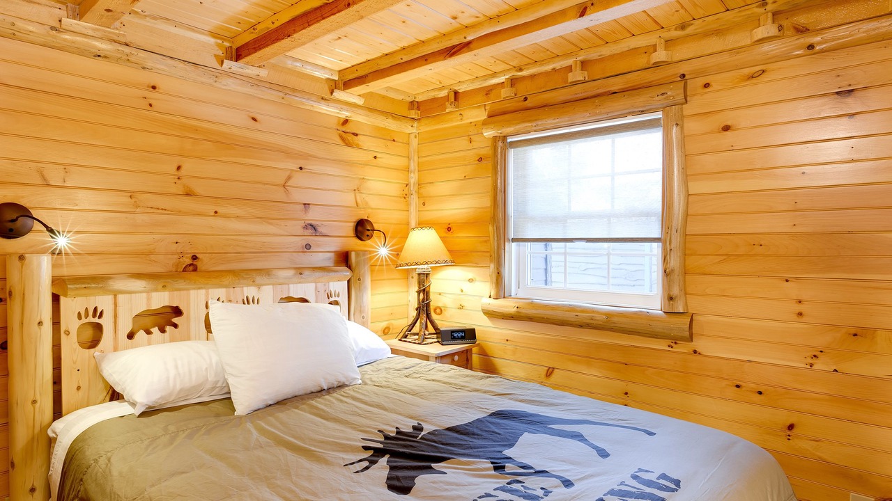 Photo of Bedroom in Lake Placid