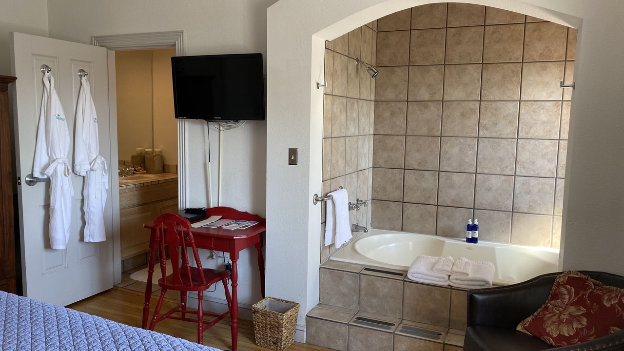 Photo of Bathroom in Truth or Consequences