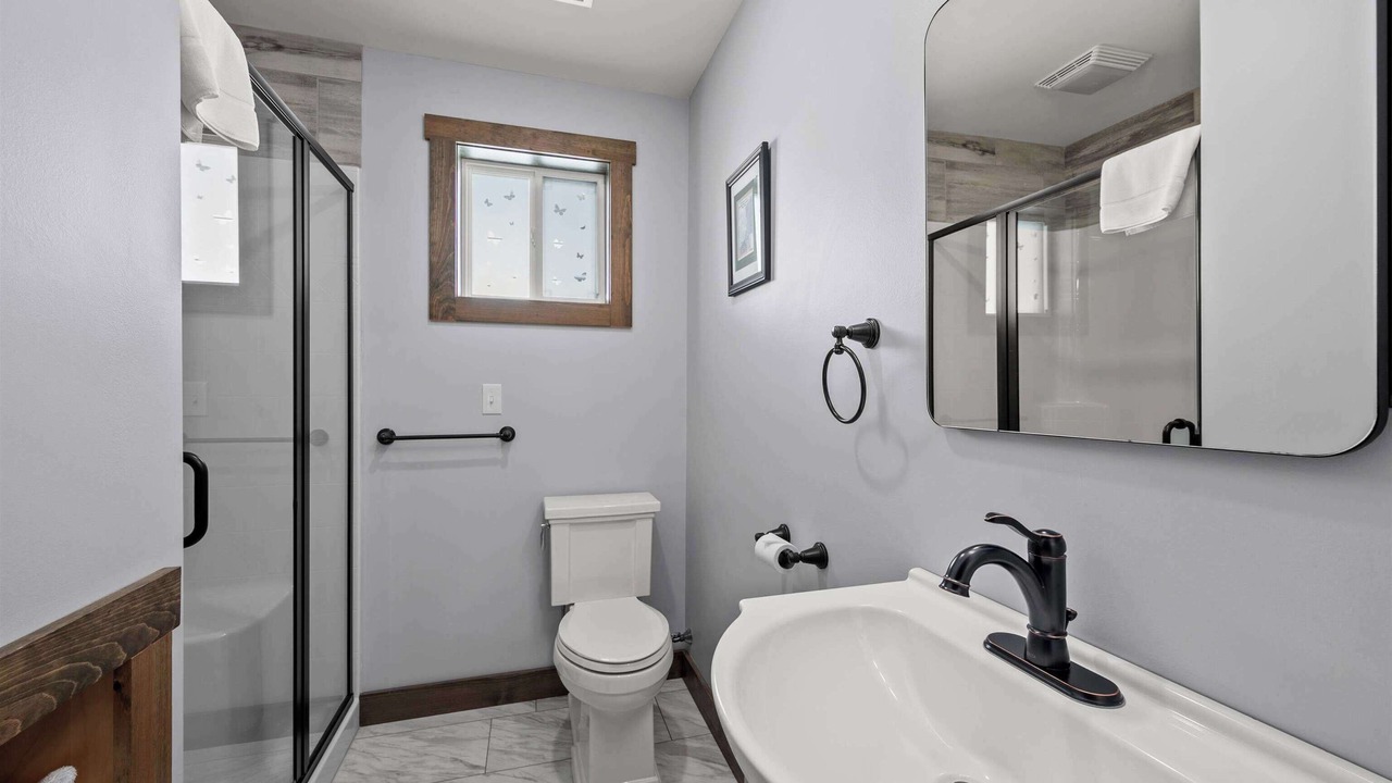 Photo of Bathroom in Weirs Beach