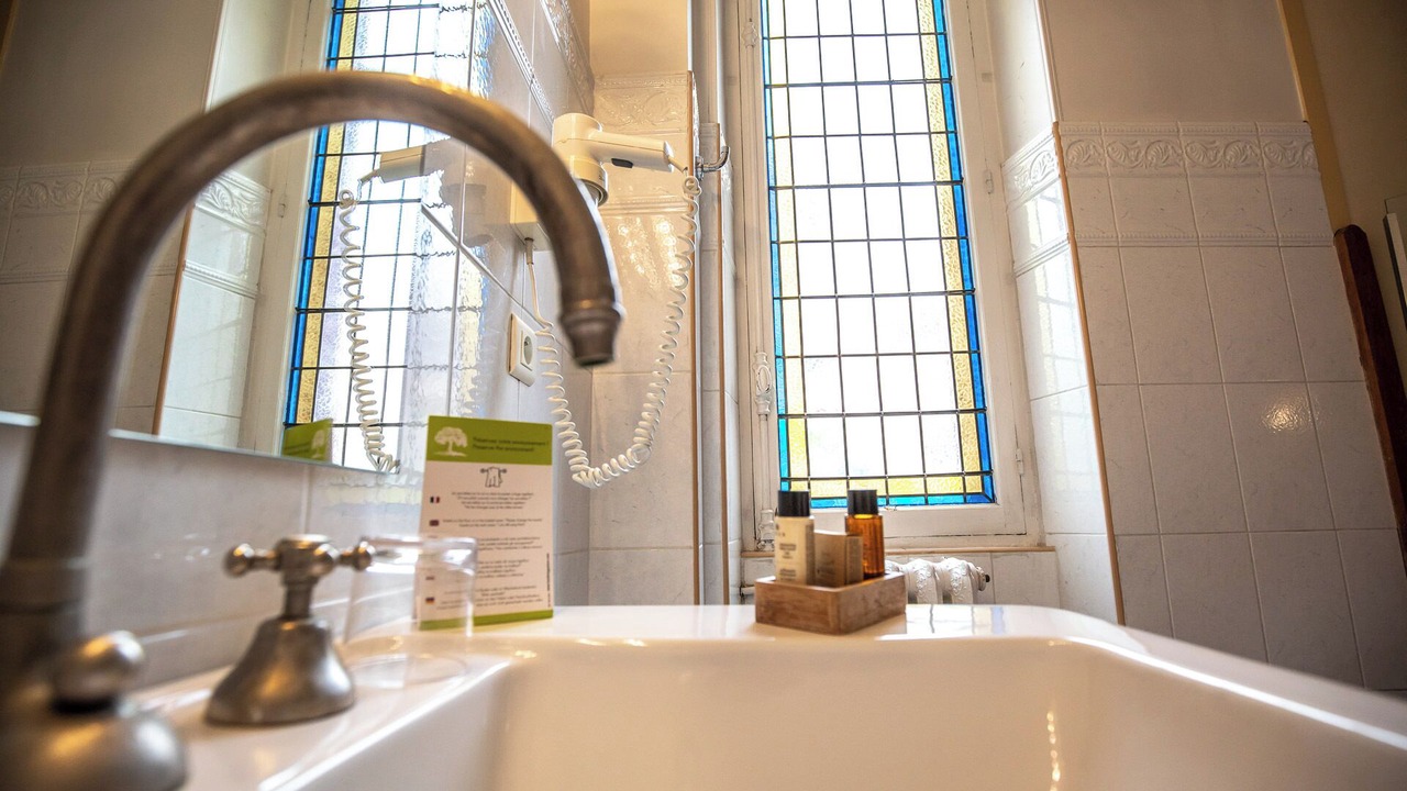 Photo of Bathroom in Cahors