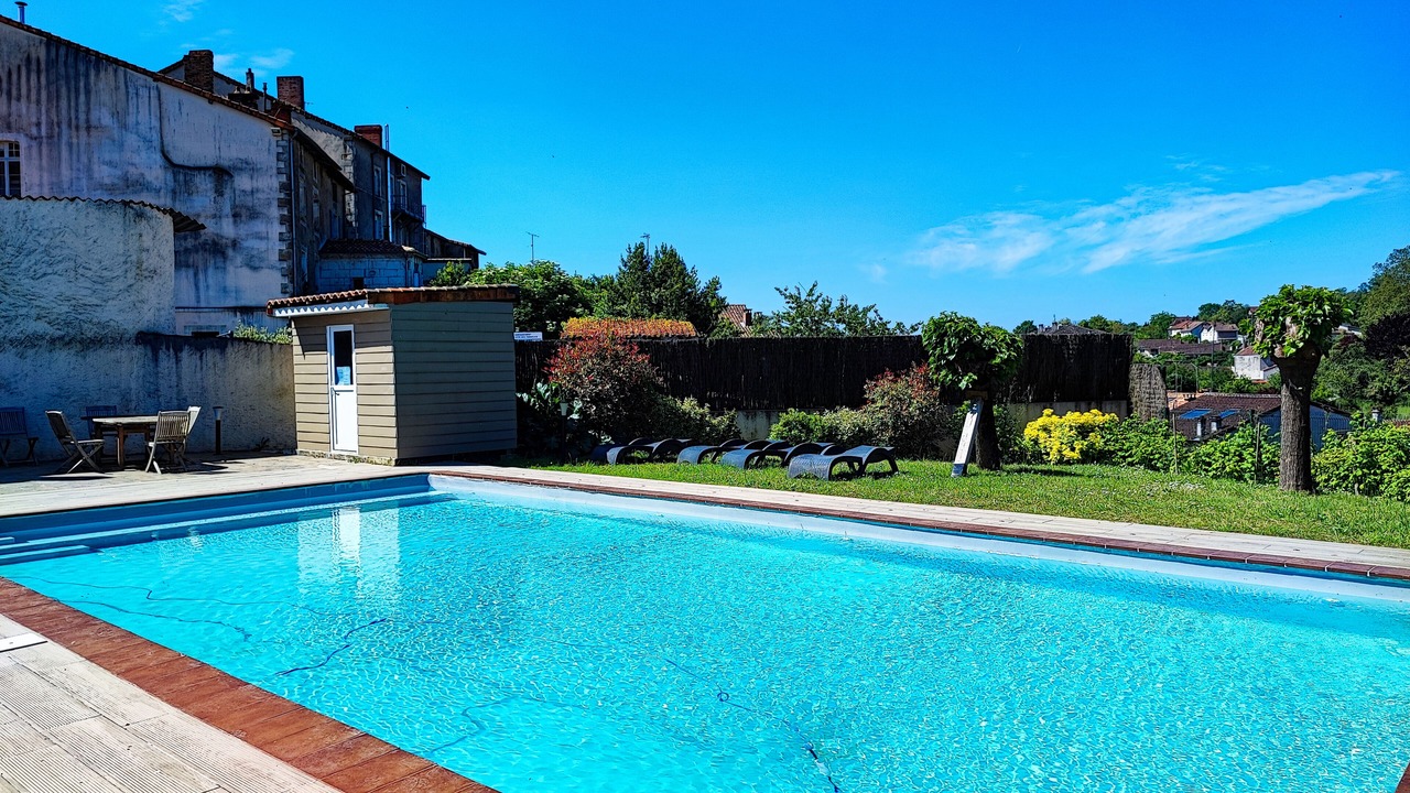 Photo of Outdoor in Nontron