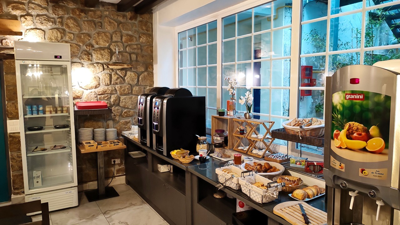 Photo of Others in Nontron