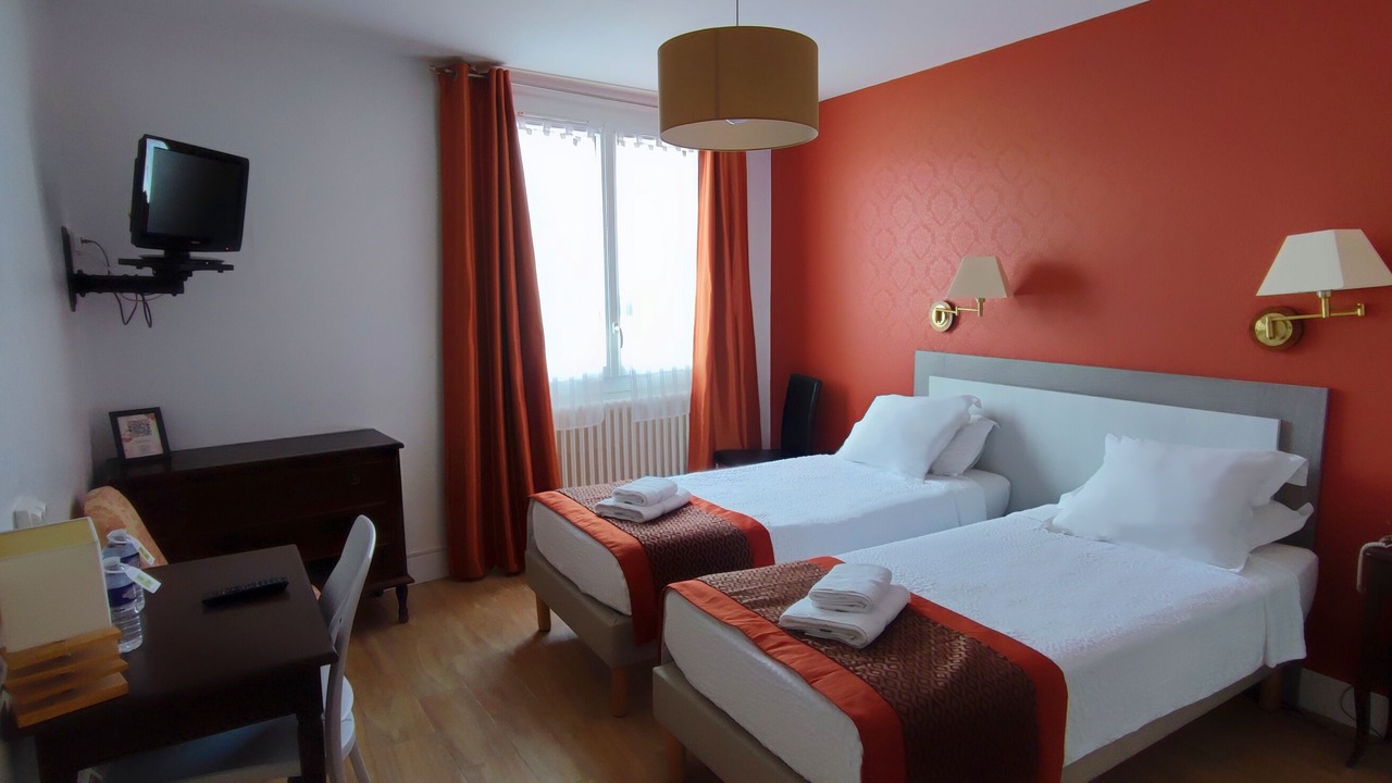 Photo of Others in Nontron