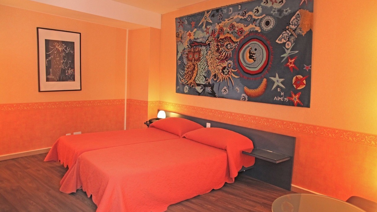Photo of Bedroom in Les Philosophes