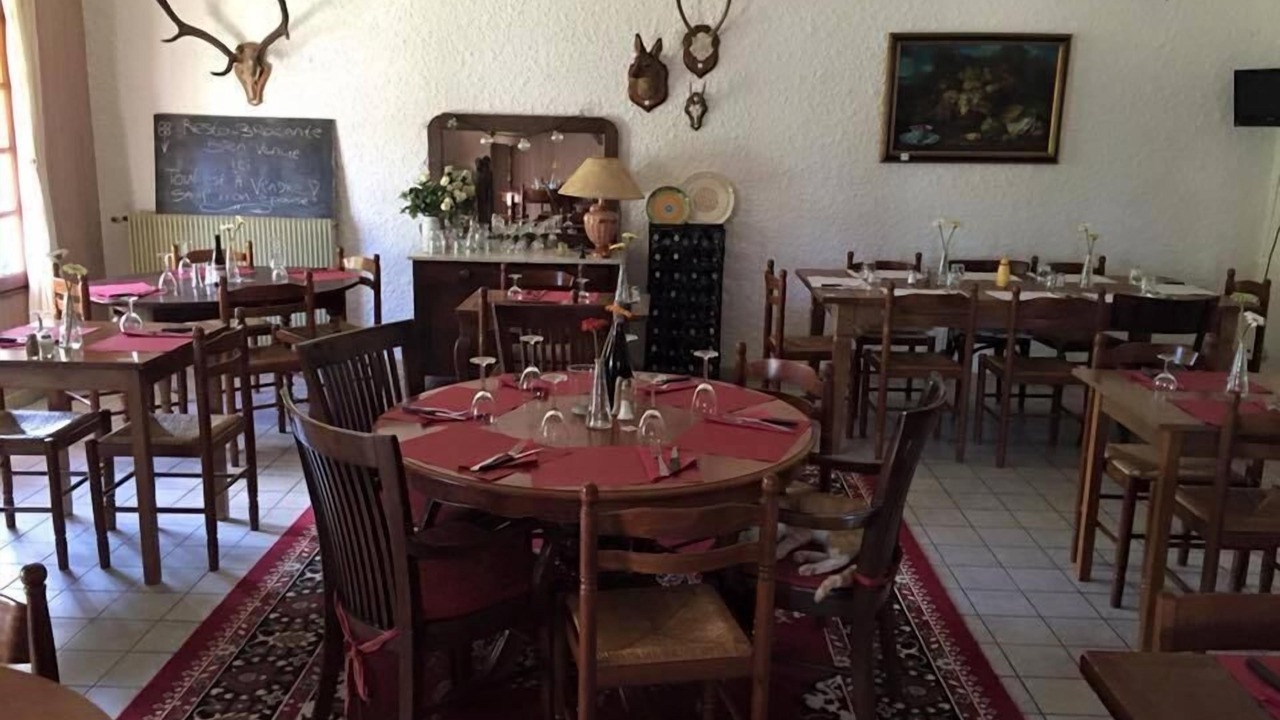 Photo of Others in Maisonnay