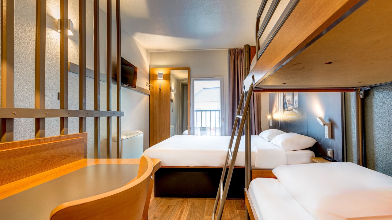 Photo of Bedroom in Saint-Witz