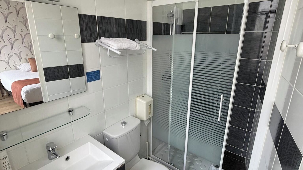 Photo of Bathroom in Villeneuve-sur-Lot