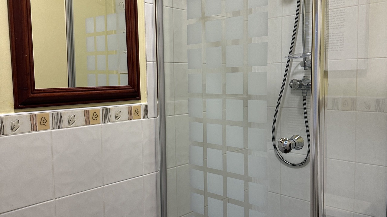 Photo of Bathroom in Kelstedge