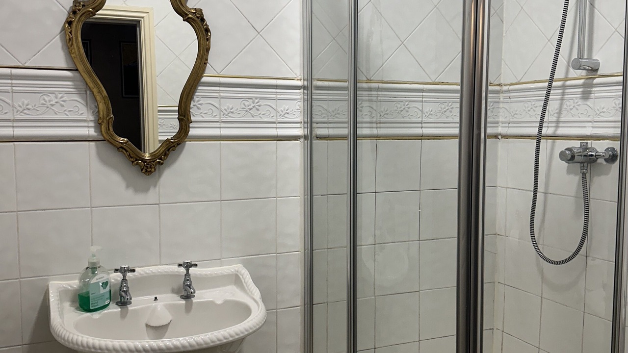 Photo of Bathroom in Kelstedge