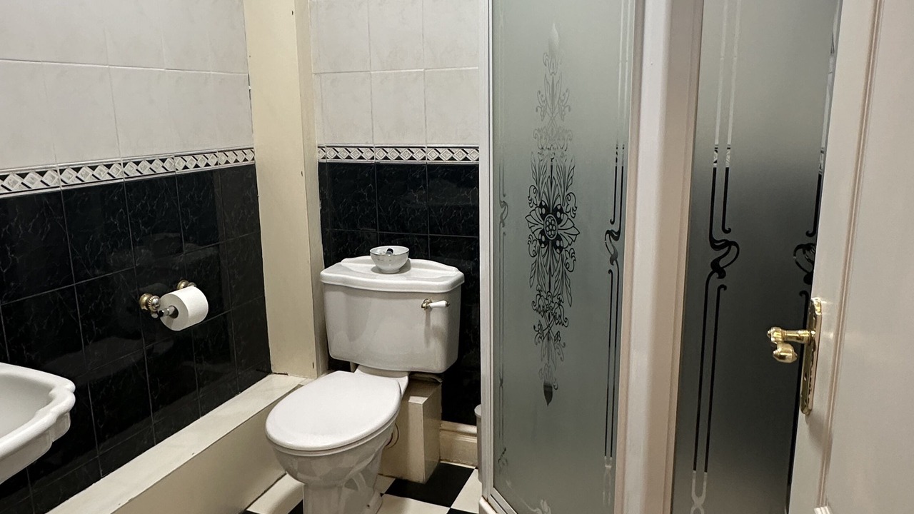 Photo of Bathroom in Kelstedge