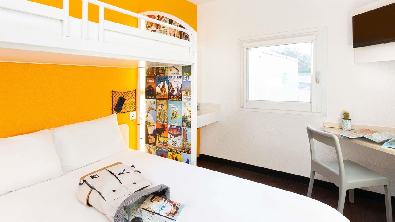 Photo of Bedroom in Vesoul