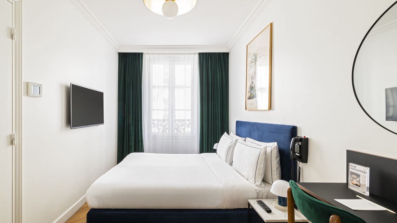 Photo of Bedroom in Batignolles
