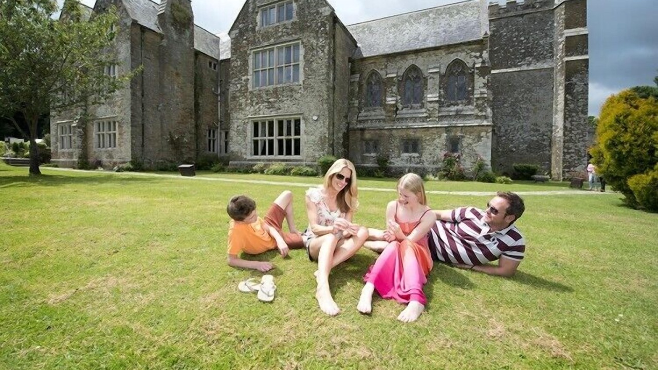 Photo of Outdoor in Looe